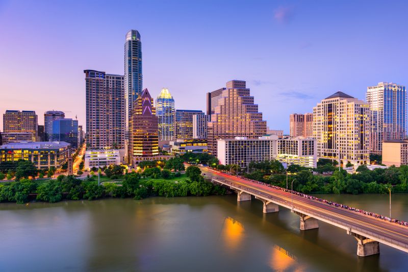 Hedge Installation in Austin, TX